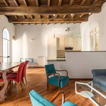 Trastevere Charming By Romeloft *